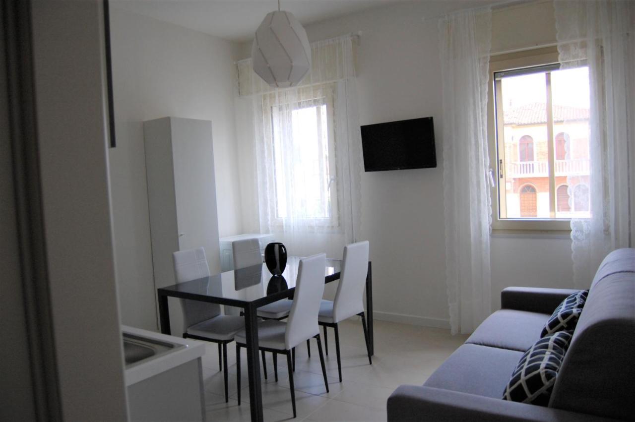 Locazione Turistica Elite Parco Brentelle Bed & Breakfast - Chiesanuova 135 E 167 帕多瓦 外观 照片