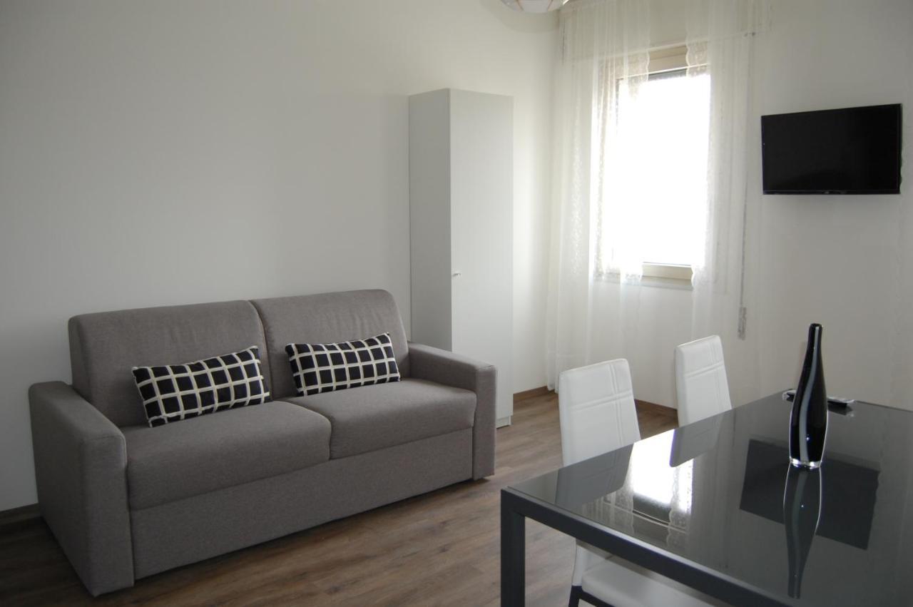 Locazione Turistica Elite Parco Brentelle Bed & Breakfast - Chiesanuova 135 E 167 帕多瓦 外观 照片